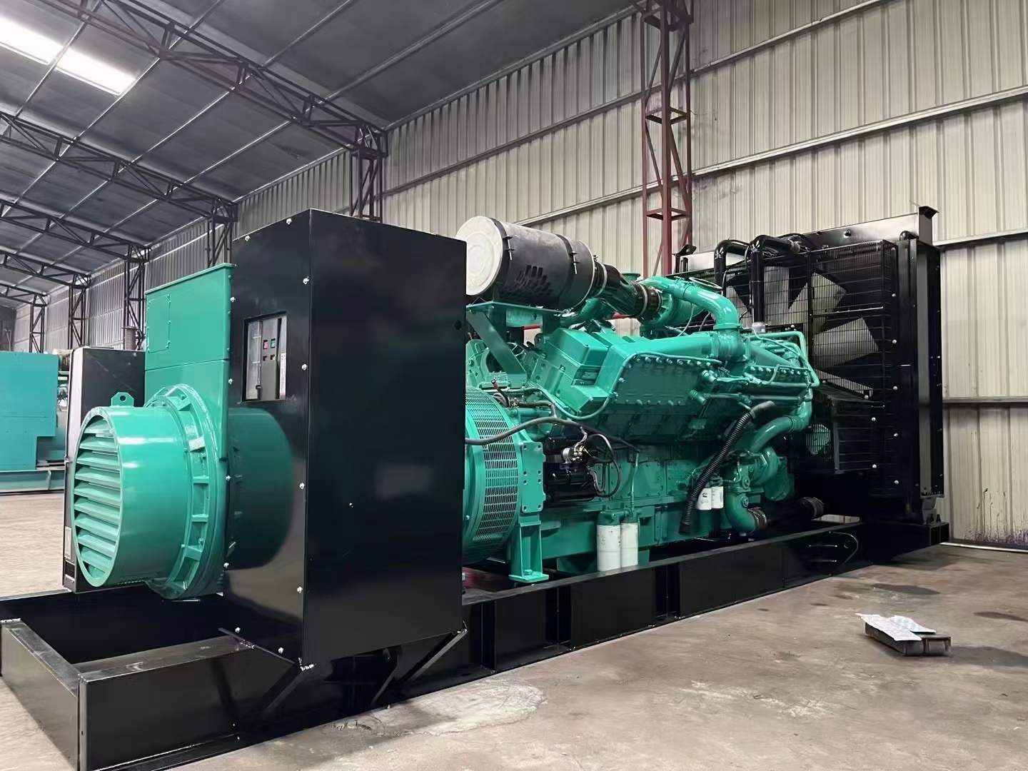 沧县如何降低 800kW 柴油发电机输出电流的波动？