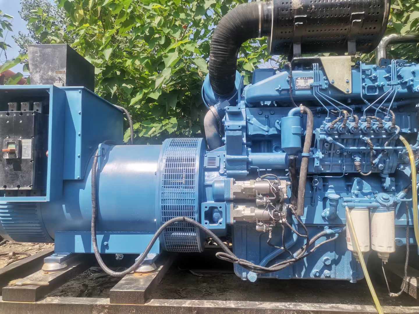 沧县详细说明降低 800kW 柴油发电机输出电流波动的方法