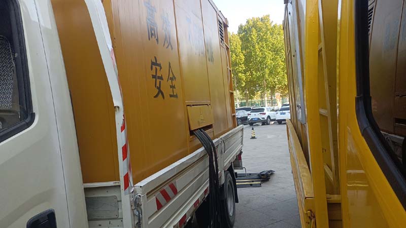 沧县如何判断柴油发电机组和UPS电源的切换时间是否符合要求？