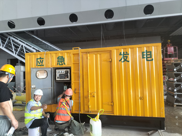 沧县怎样判断空气滤清器是否需要更换？